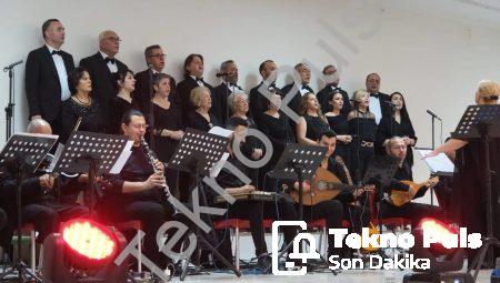 Sarıgöl’de Nostalji Rüzgarı: Atatürk’ün Sevdiği Şarkılar Yankılandı