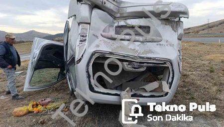 Afyonkarahisar’da Korkutan Kaza: İki Araç Çarpıştı, 7 Yaralı