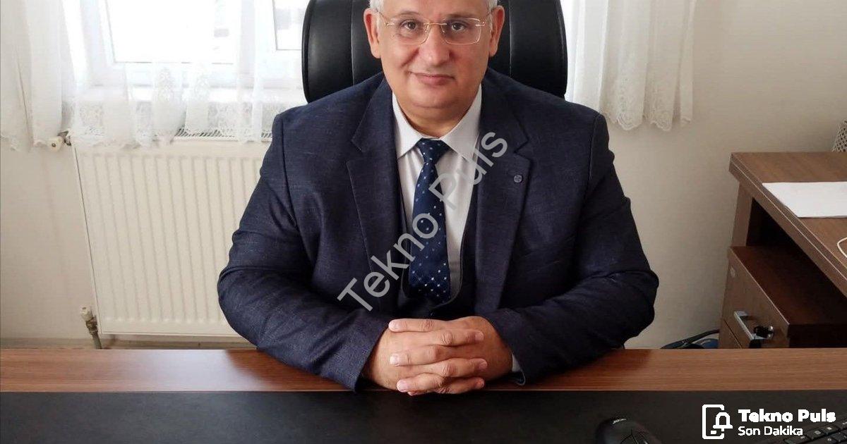 "Şuhut İlçe Müftülüğü Kadrosunda Bayrak Değişimi: Ahmet Köylü Görevbaşı Yaptı" başlıklı haber için f