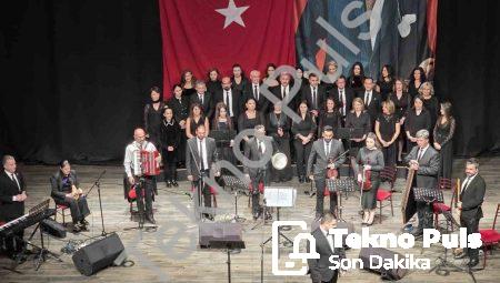 Efeler’de Sanat Rüzgarı: Maarif Korosu’ndan Büyüleyici Konser