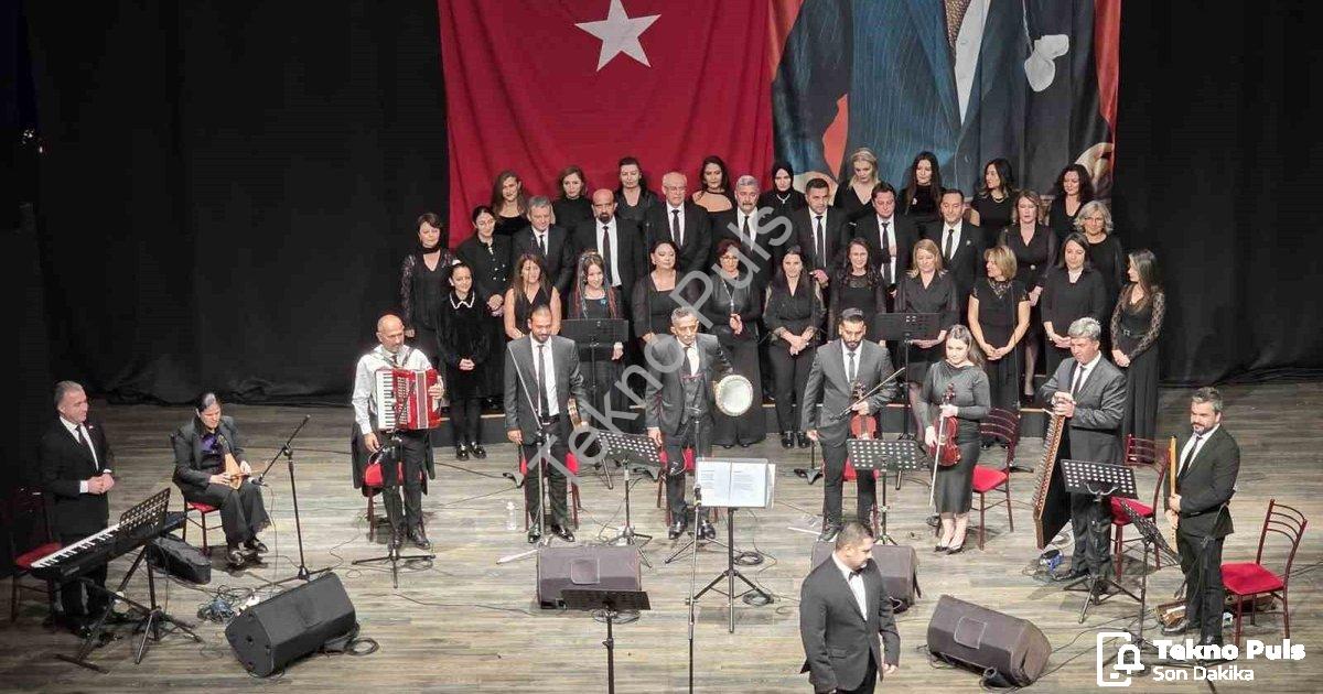 "Efeler’de Sanat Rüzgarı: Maarif Korosu’ndan Büyüleyici Konser" başlıklı haber için fotorealistik, p