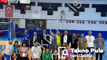 Denizli’de Eğitimcilerin Dostluk Buluşması: Buldan ve Güney Sahaya İndi