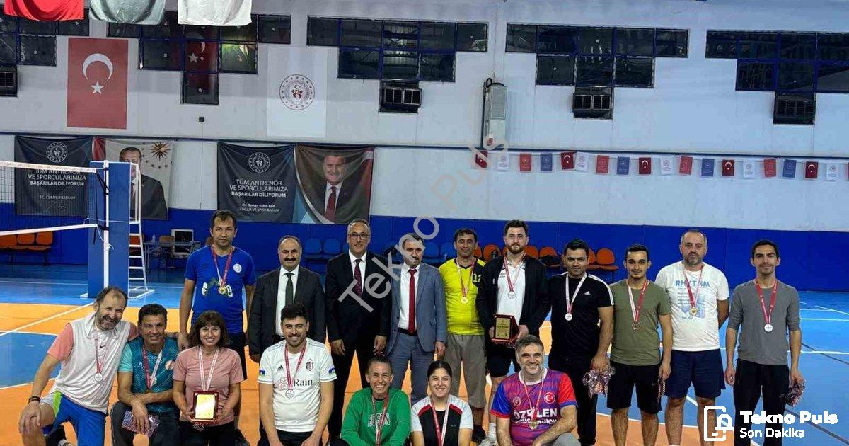 "Denizli'de Eğitimcilerin Dostluk Buluşması: Buldan ve Güney Sahaya İndi" başlıklı haber için fotore