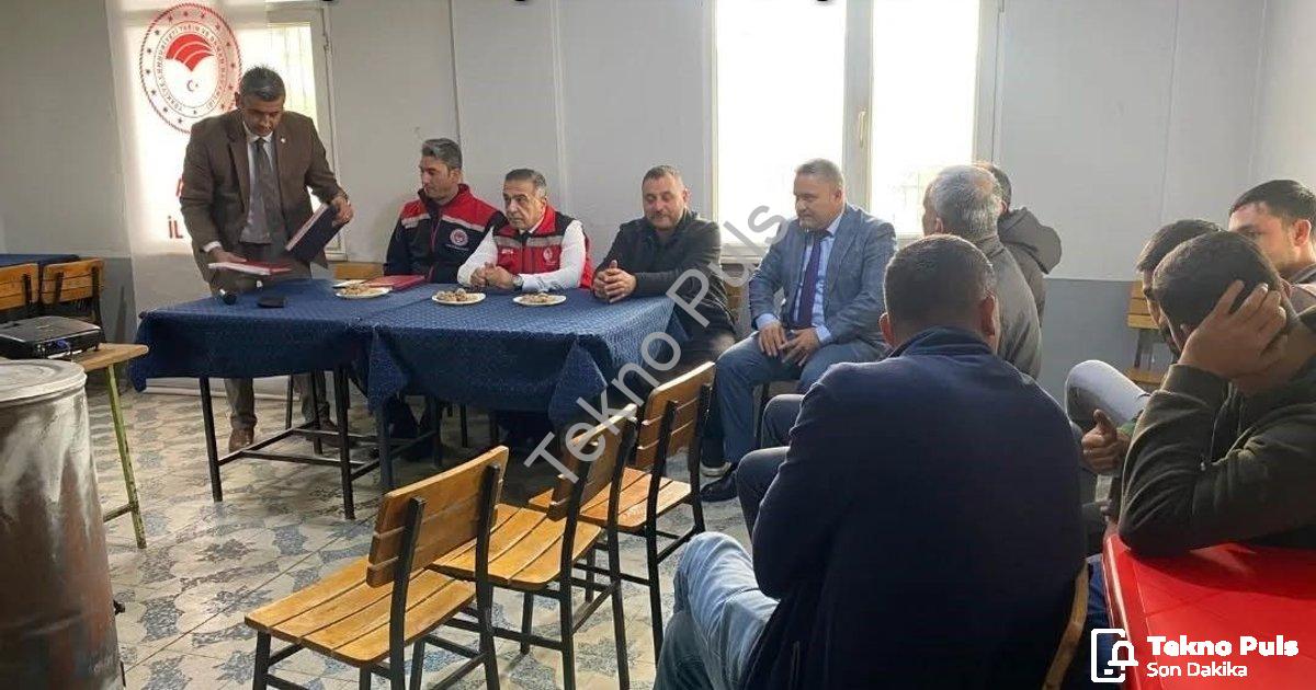 "Aydın'da Tarımın Geleceği Konuşuldu: 17 İlçede Eş Zamanlı Çıkarma" başlıklı haber için fotorealisti